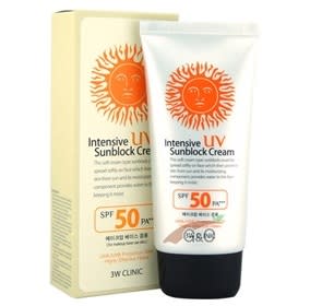 Physical sunscreen with titanium oxide