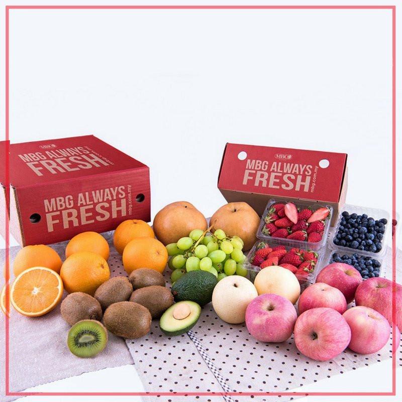 MBG Couple Fruit Box.jpg