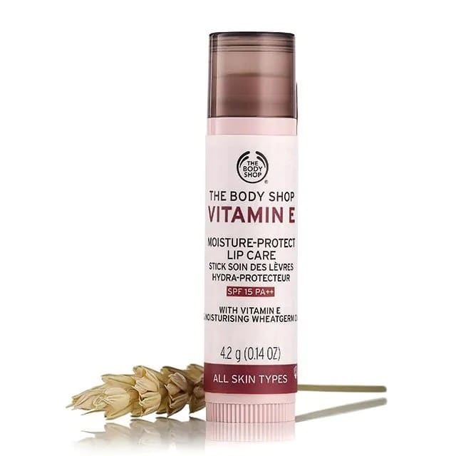 The Body Shop Vitamin E Moisture-Protect Lip Care SPF 15.jpg