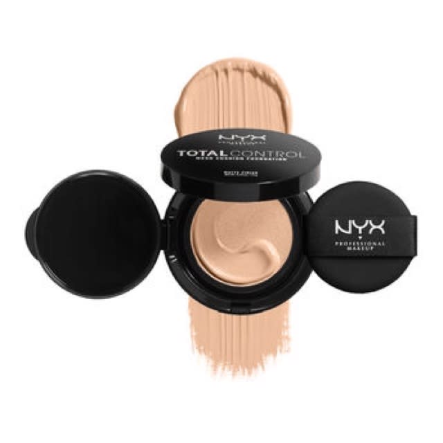 NYX PROFESSIONAL MAKEUP Total Control Mesh Cushion Foundation.jpg