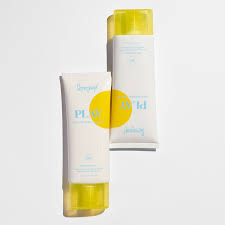 SUPERGOOP! Play 100% Mineral Lotion with Green Algae Broad Spectrum Sunscreen -4.jpg