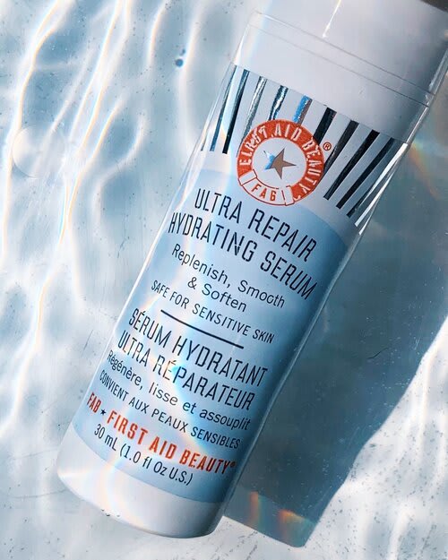 First Aid Beauty Ultra Repair Hydrating Serum -3.jpg