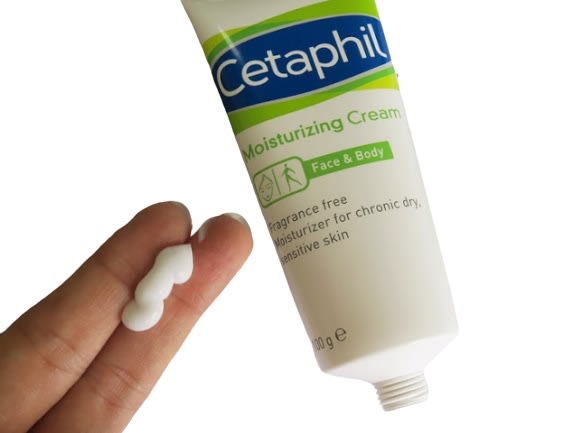 Cetaphil Moisturizing Cream-3.jpg