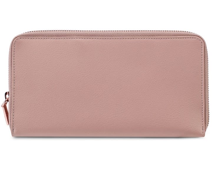 Leather Travel Wallet-1.jpg Leather Travel Wallet