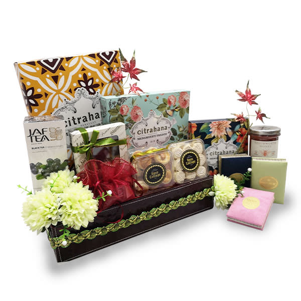 Baraz Hamper.jpg Baraz Hamper