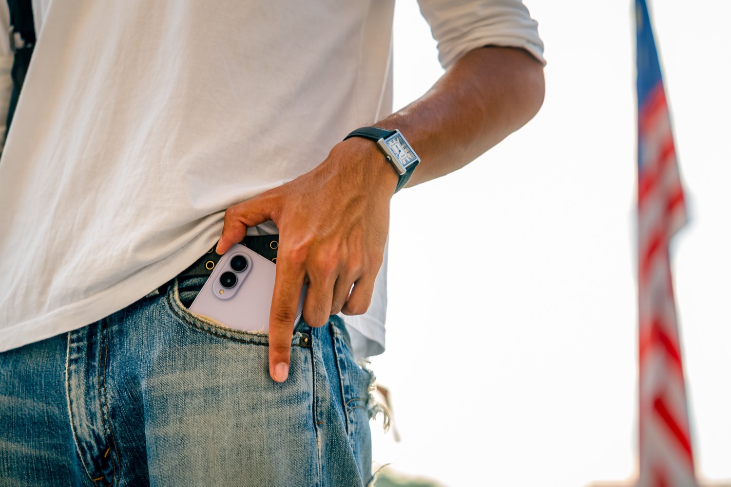 The Galaxy Z Fold8 closed, going into a pocket like an ordinary phone, Kuala Lumpur The Galaxy Z Fold8 closed, going into a pocket like an ordinary phone, Kuala Lumpur