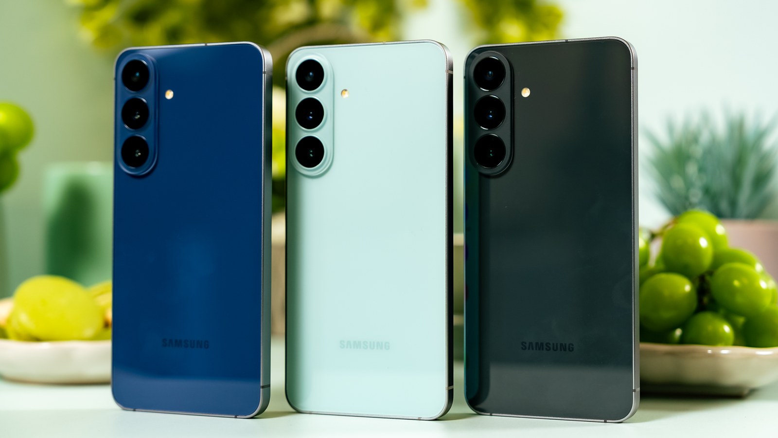 Galaxy S26 FE First Look: Three Colours, a Flagship Camera Island, and the FE Price Back Where It Started