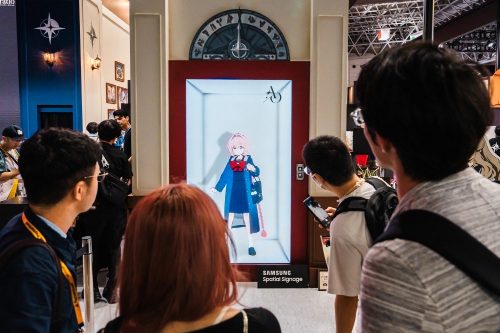 Samsung Spatial Signage Brings Characters to Life