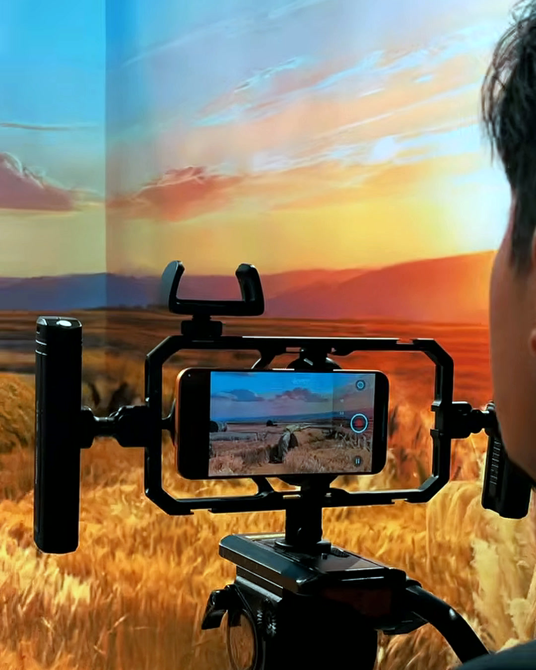 Our vivo X500 Pro Max mounted on a cinema rig, filming a wheat field at golden hour Our vivo X500 Pro Max mounted on a cinema rig, filming a wheat field at golden hour