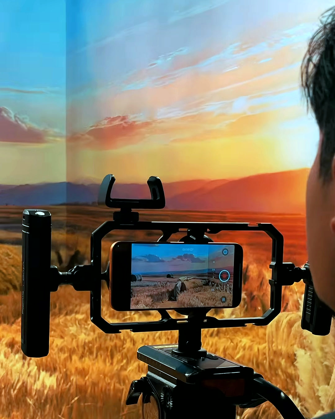 Our vivo X500 Pro Max mounted on a cinema rig, filming a wheat field at golden hour Our vivo X500 Pro Max mounted on a cinema rig, filming a wheat field at golden hour