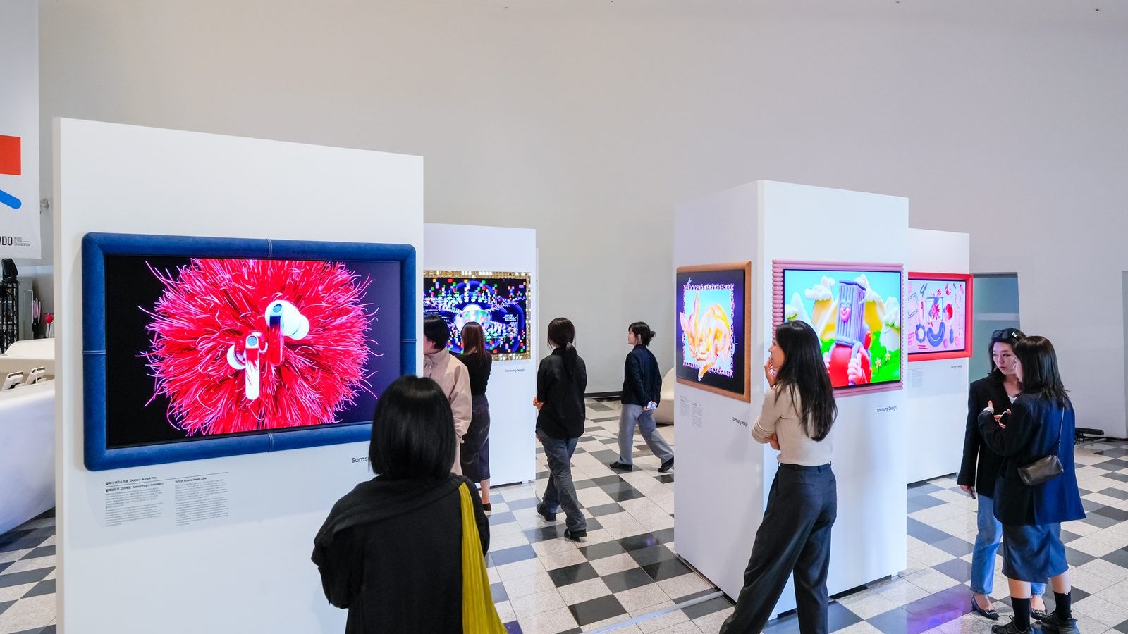 Samsung Frames Its OLED TVs as Art at Seoul Design Week