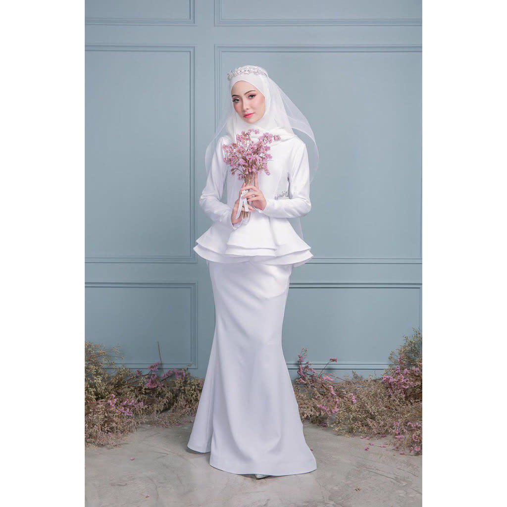 RUBY Peplum Kurung Modern Lace.jpg Kekal berseri pada hari pernikahanmu