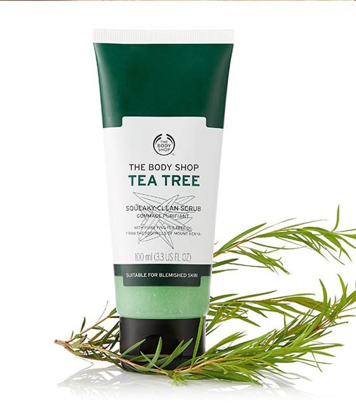 The Body Shop Tea Tree Squeaky-Clean Scrub1.jpg