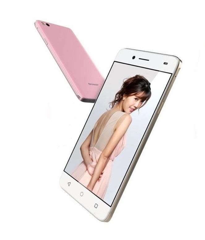 SHARP Aquos M1.jpg