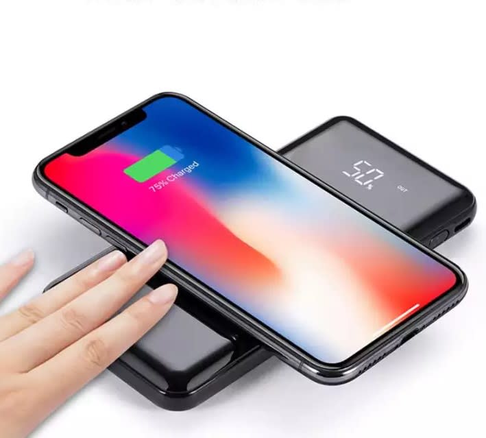 ESLOTH 10,000mAh Wireless Power Bank1.jpg