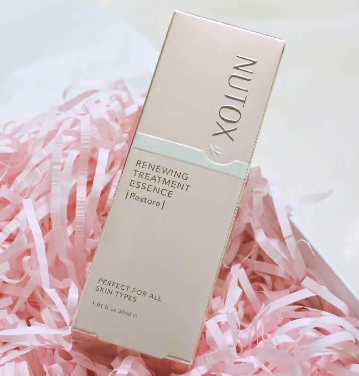 NUTOX Renewing Treatment Essence-2.jpg