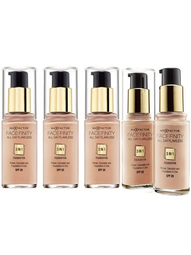MAX FACTOR Facefinity All Day Flawless 3-in-1 Liquid Foundation -3.jpg