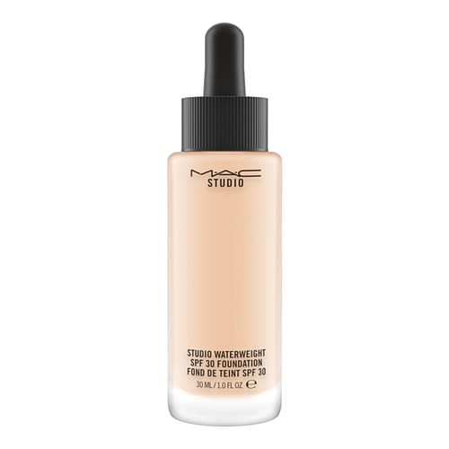 M.A.C Cosmetics Studio Waterweight SPF30 PA++ Foundation -1.jpg
