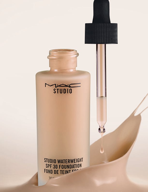 M.A.C Cosmetics Studio Waterweight SPF30 PA++ Foundation -4.jpg