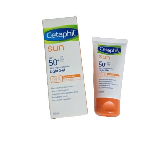 CETAPHIL Sunblock Light Gel -4.jpg