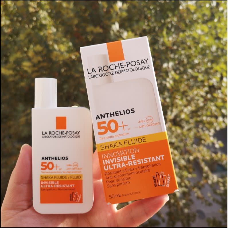 LA ROCHE POSAY ANTHELIOS Shake Fluid Invisible Fragrance-free -4.jpg