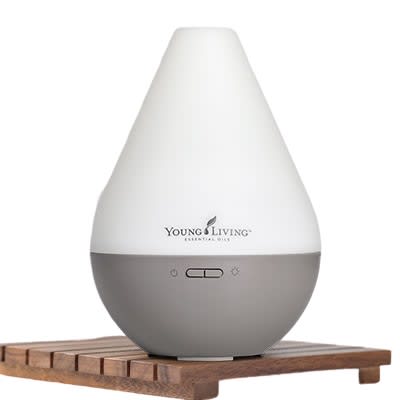 YOUNG LIVING Dewdrop Diffuser -3.jpg