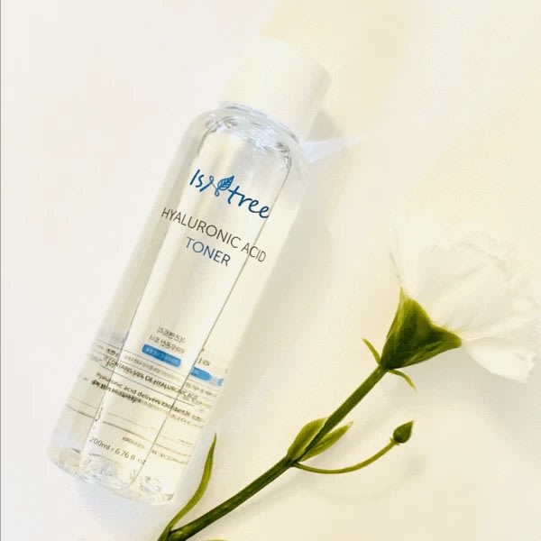 IsNTree Hyaluronic Acid Toner (200ml) -1.jpg