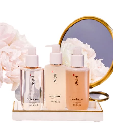 Sulwhasoo Gentle Cleansing Water Facial Cleanser -3.jpg