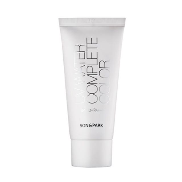 son__park_uv_water_complete_colour_cc_cream_1510474400_2ef313a4.jpg