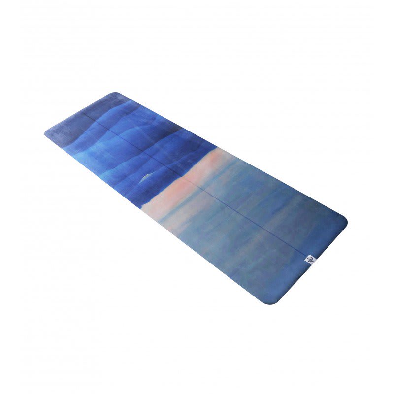 travel-yoga-mat-15-mm-mountain-print.jpg