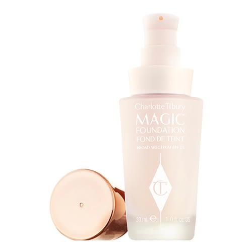 Charlotte Tilbury Magic Foundation1.jpg