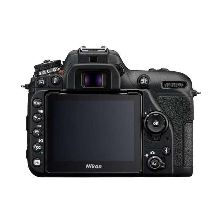 Nikon D7500c.jpg