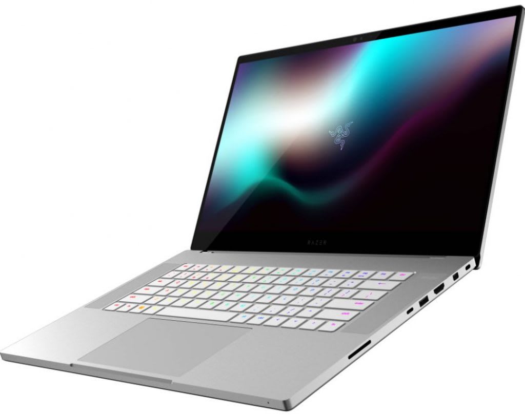 Razer Blade 15 Studio Edition1.jpg