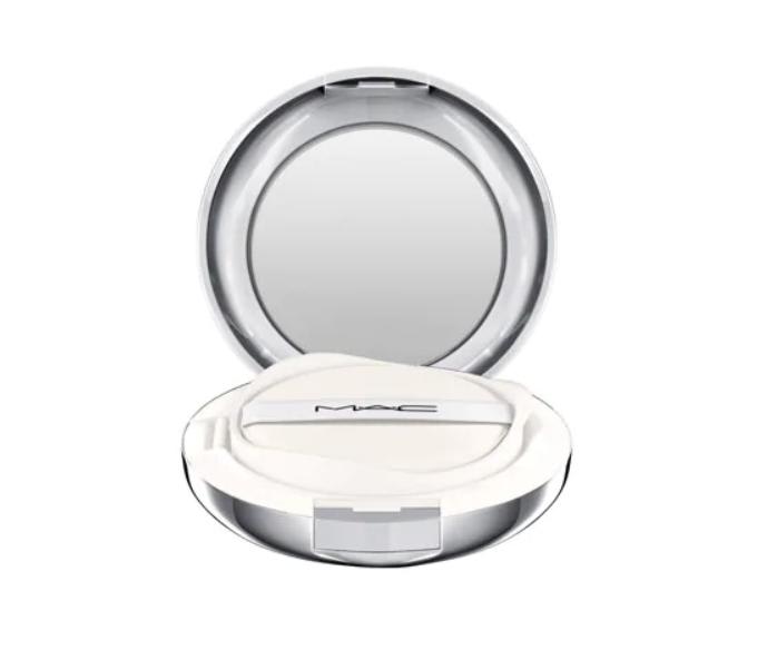 MAC Lightful C + Coral Grass SPF 50 PA++++ Quick Finish Cushion Compact1.jpg