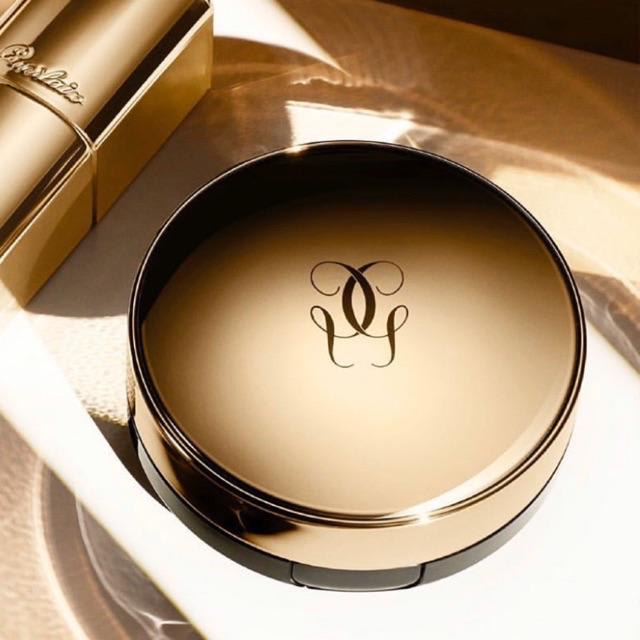 Guerlain Parure Gold – Gold Radiance Cushion Foundation -3.jpg