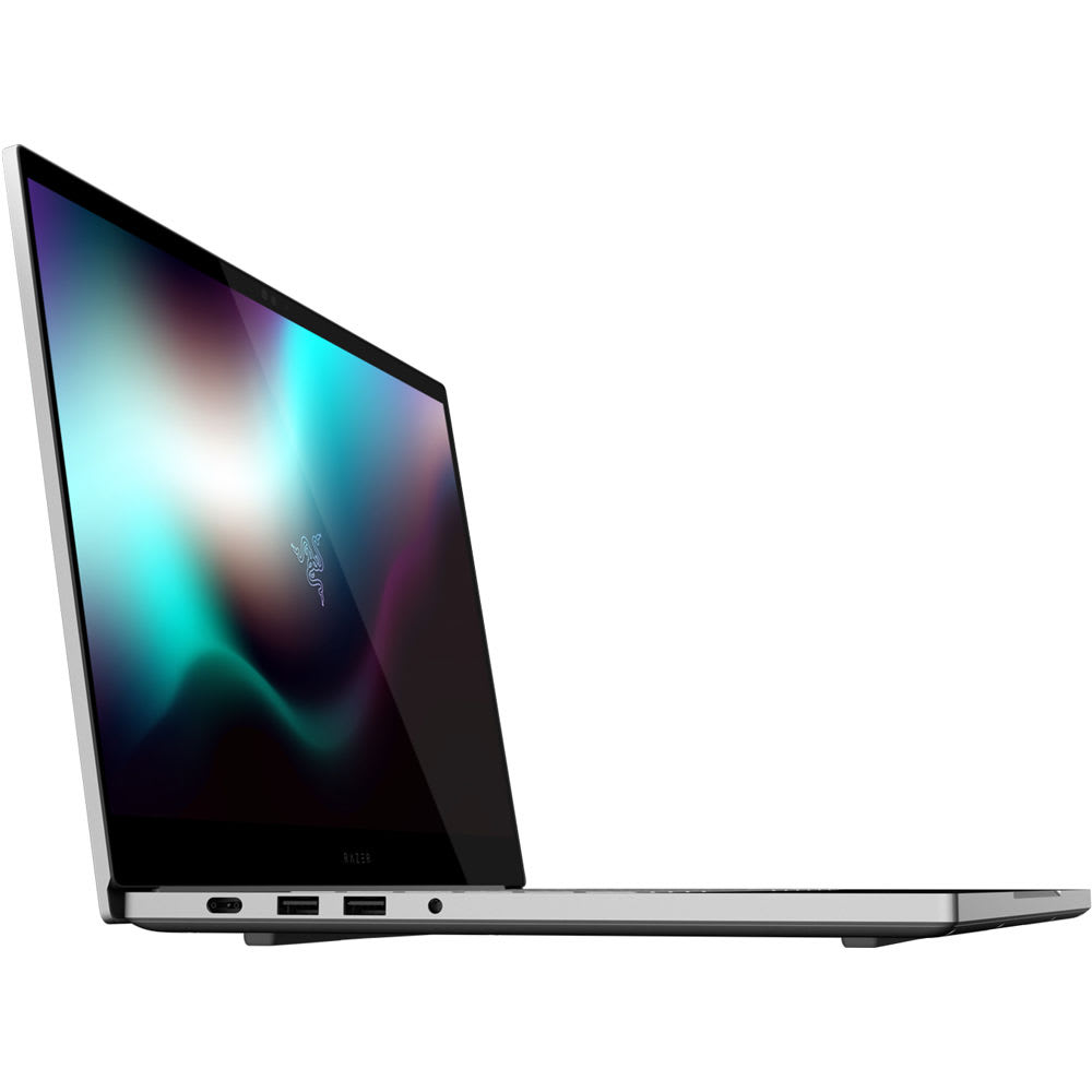 Razer Blade 15 Studio Edition - 3.jpg