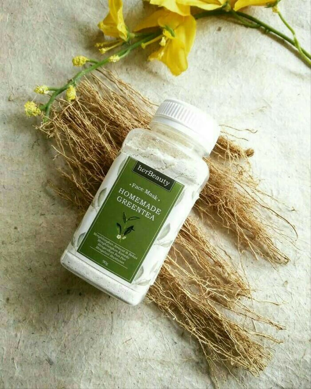 Herbeauty Green Tea (90 gr).jpg Masker organik untuk wajah bruntusan