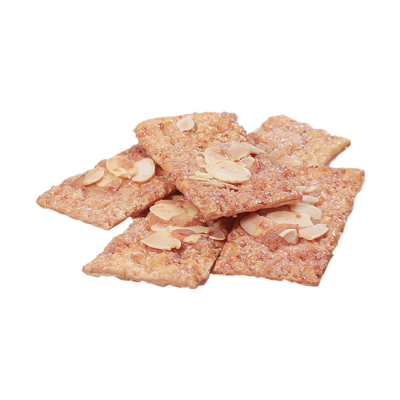 Almond Crackers Kue Kering MISOL.jpg Tipis dan banyak taburan kacang Almond