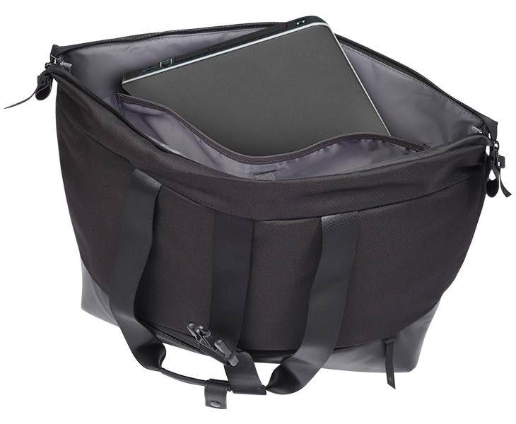 Adidas U5 Shoulder Bag-3.jpg
