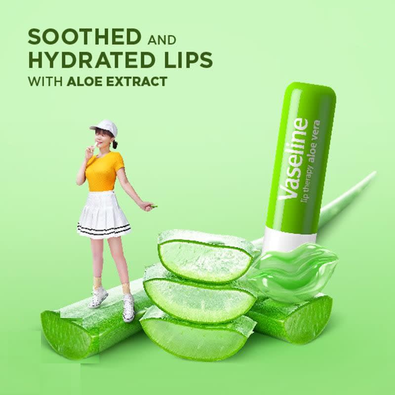 Vaseline Lip Therapy Aloe Vera-5.jpg