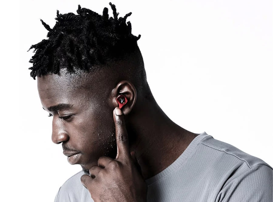 Sabbat-E12-TWS-Earbuds.jpg