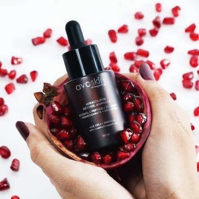 Avoskin Miraculous Retinol Ampoule-5.jpg