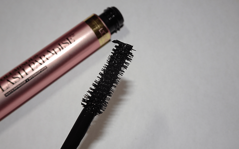 L'Oreal Paris Voluminous Lash Paradise Waterproof Mascara Make Up-5.jpg