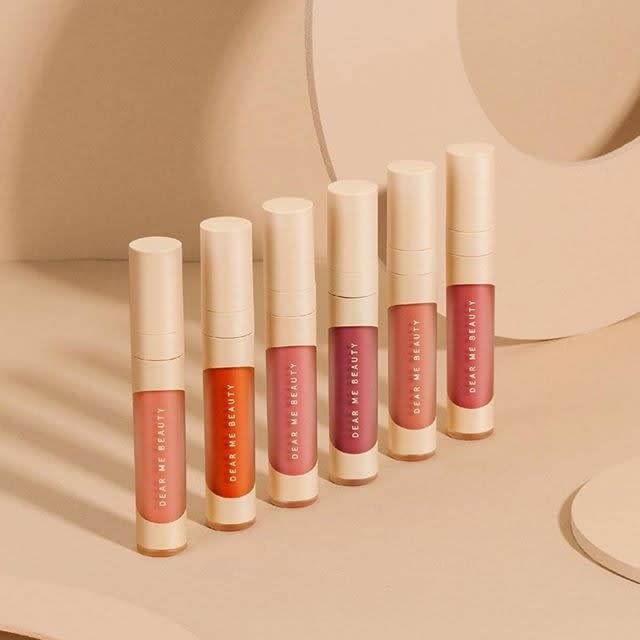 Dear Me Beauty 2-In-1 Velvet Veil Lipstick-4.jpg