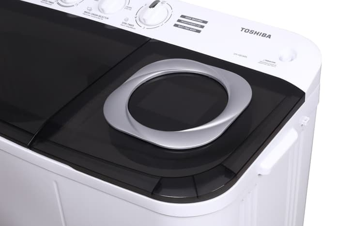 Toshiba VH-H85MN-3.jpg