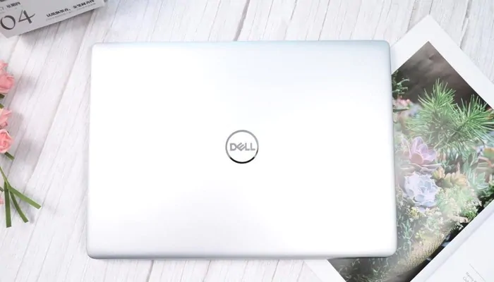 Dell Inspiron 14 5485-5.jpg