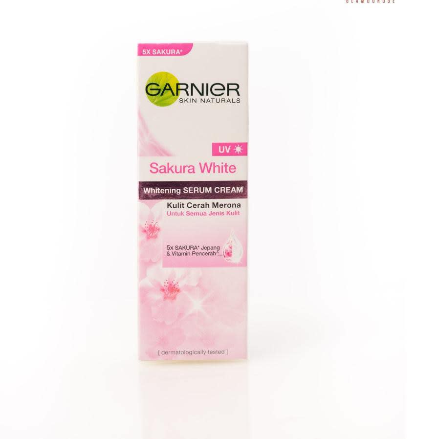 Garnier Sakura White Pinkish Radiance & Smooth Pores Whitening Serum Cream.jpg
