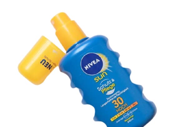 Nivea Sun Protect & Moisture SPF 50 Spray-3 Nivea Sun Protect & Moisture SPF 50 Spray-3