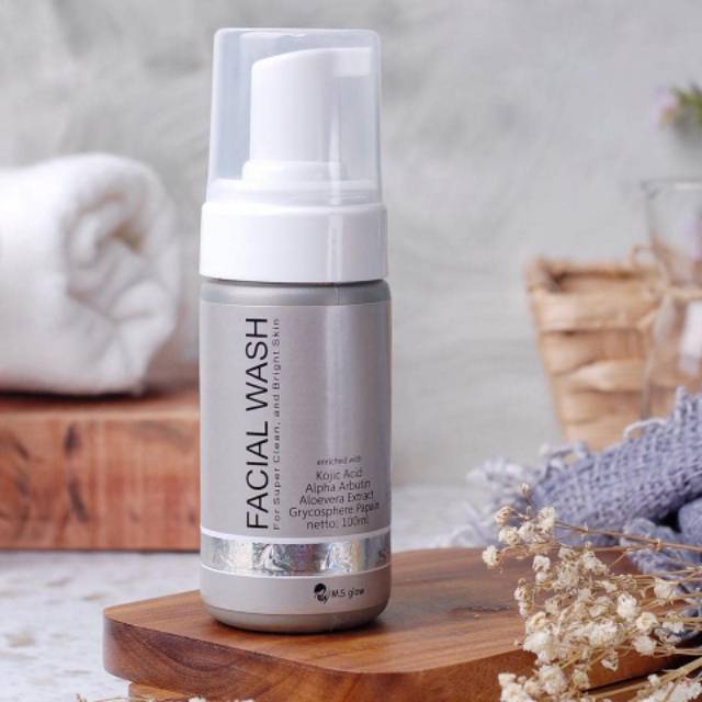 MS Glow Facial Wash (2).jpg MS Glow Facial Wash