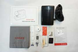 จักรเย็บพกพา SINGER 3323 Talent - 4.jpg